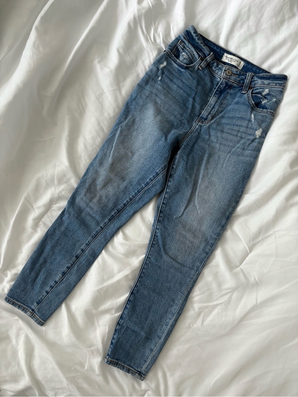 A&F Super Skinny Ankle High Rise Jeans 25 0S Short Women’s